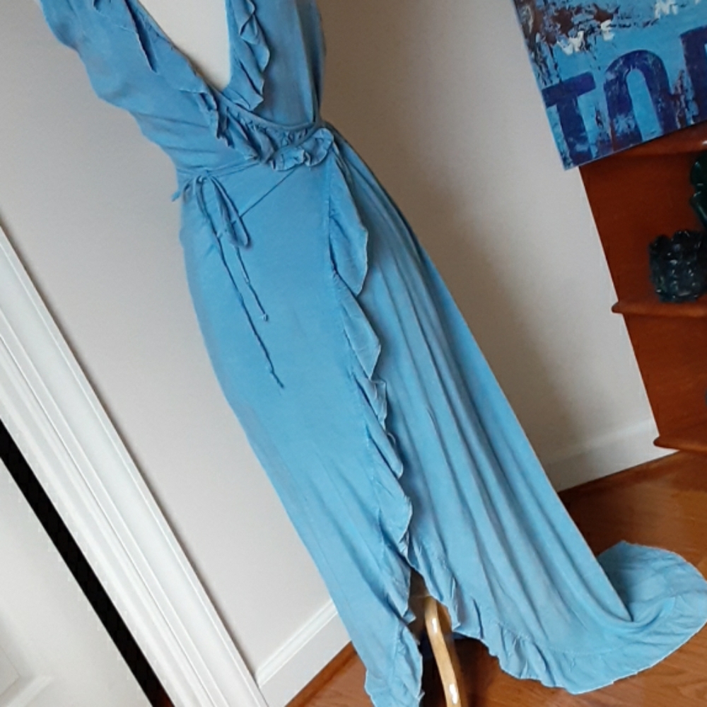 Sexy, maxi wrap dress